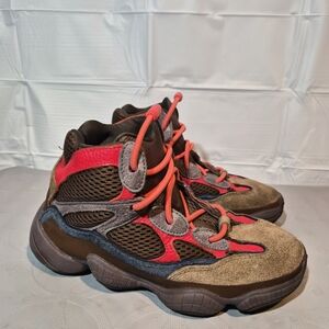 Youth Adidas Yeezy "Sumac" 500 Size 6.5